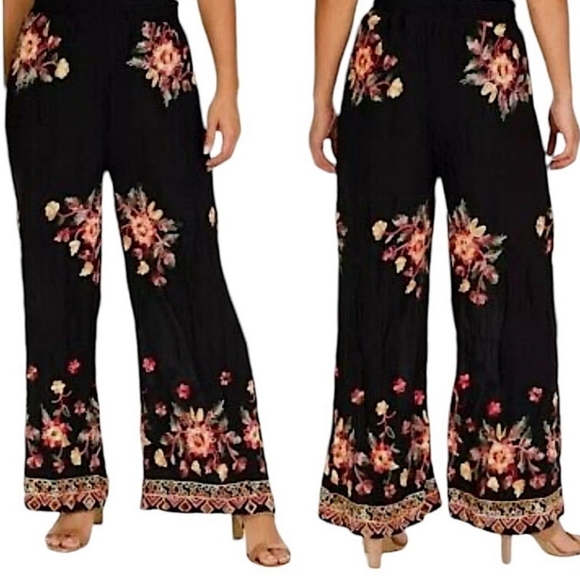 Floral Black Wide-Leg Pants Embroidery - Picture 1 of 3